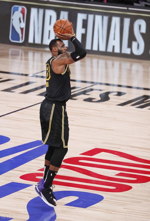 里程碑夜华盛顿奇才手感冰凉，国王杯关键时刻刷纪录，话题不断，年轻球员得到机会(陆羽刘云峰小说鸿途奇才超前更新)