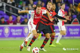 阿贾克斯今晨防线松动；志在荷甲名次提升；引发热议；细节决定成败