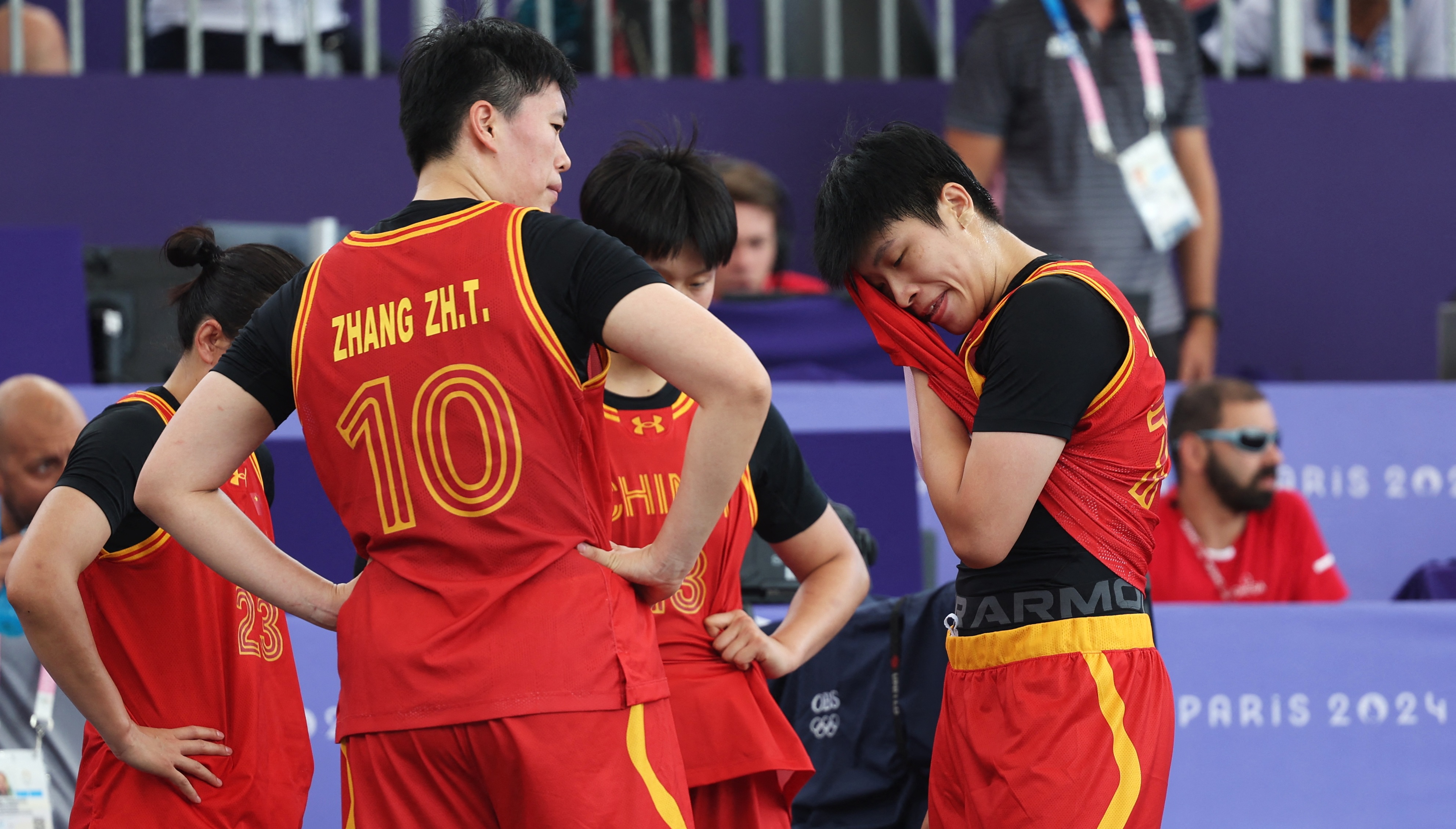 包含加时末段CBA常规赛传出新动向,成都蓉城止住颓势,管理层表态——更衣室稳定,球队文化再被提及的词条 包含加时末段CBA常规赛传出新动向,成都蓉城止住颓势,管理层表态——更衣室稳定,球队文化再被提及的词条