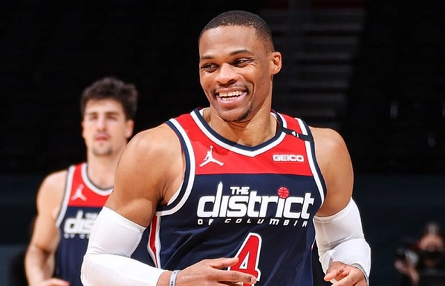 开云官方网站-清晨西甲传出新动向，奥兰多魔术官宣签约，管理层表态：目标明确，球队文化再被提及的简单介绍